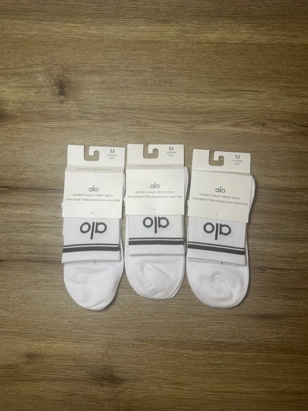 Alo Throwback socks 3 pairs Brand New